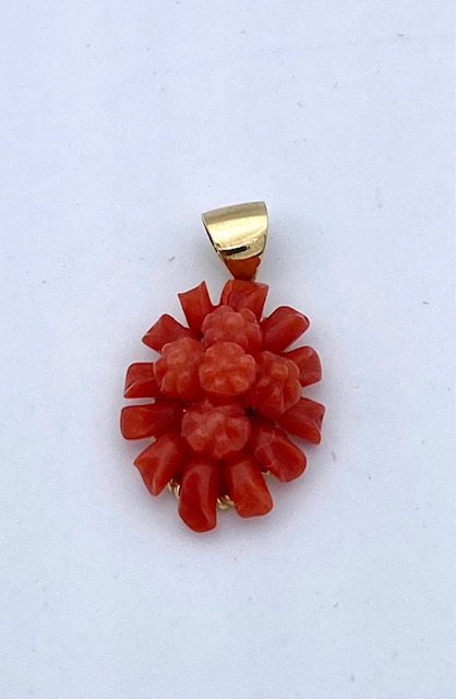 Mediterranean coral gold pendant 375% Art. PD-009