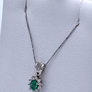 Pendente con diamanti smeraldo oro bianco 750 % Art.CD535