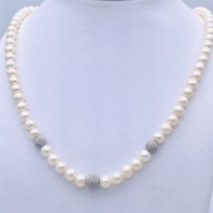 Girocollo filo di perle e boules in oro bianco 750% Art. GRP5,5-63P