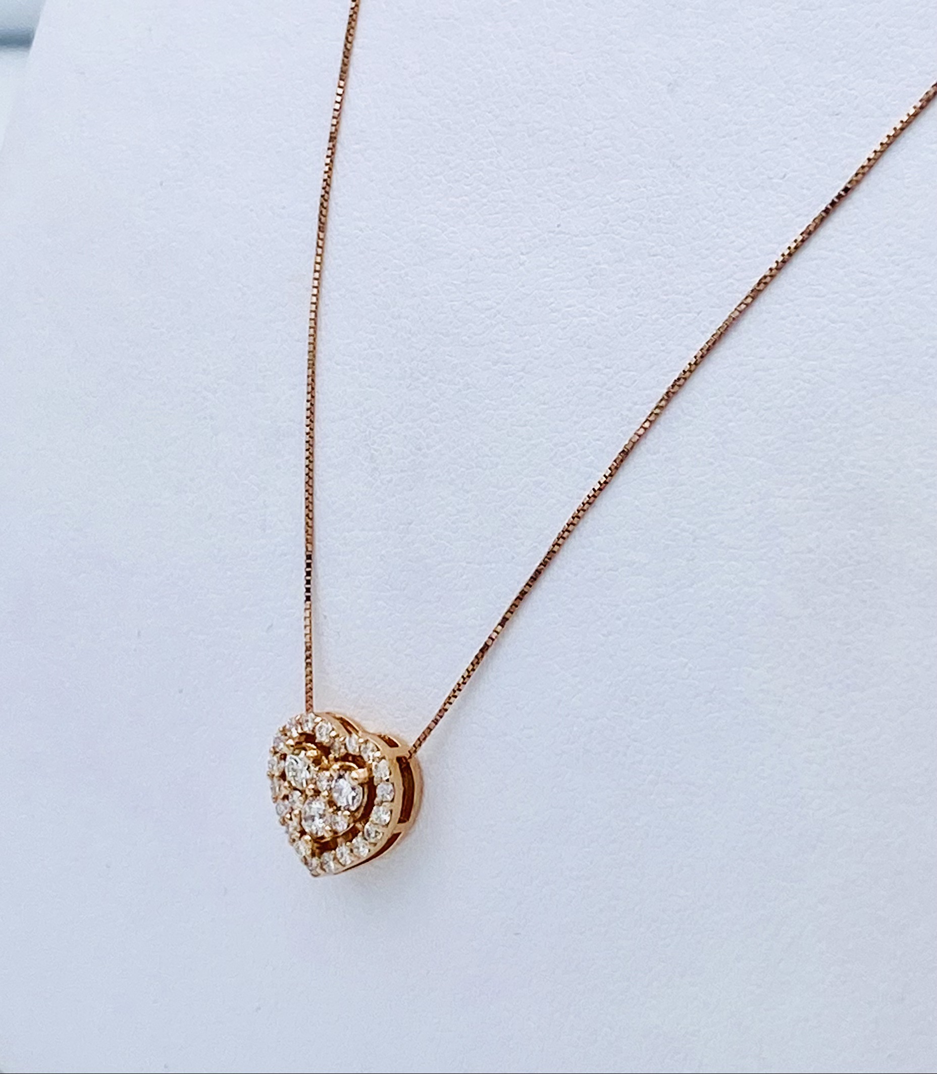 Rose Gold 750% Pendant and Diamonds Art. CD933-3