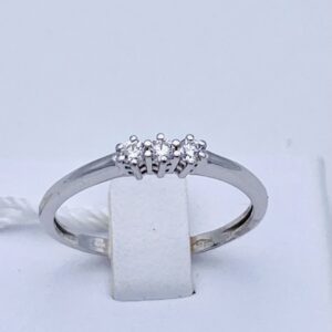 Anello trilogy di diamanti oro bianco 750 % art.AN1567