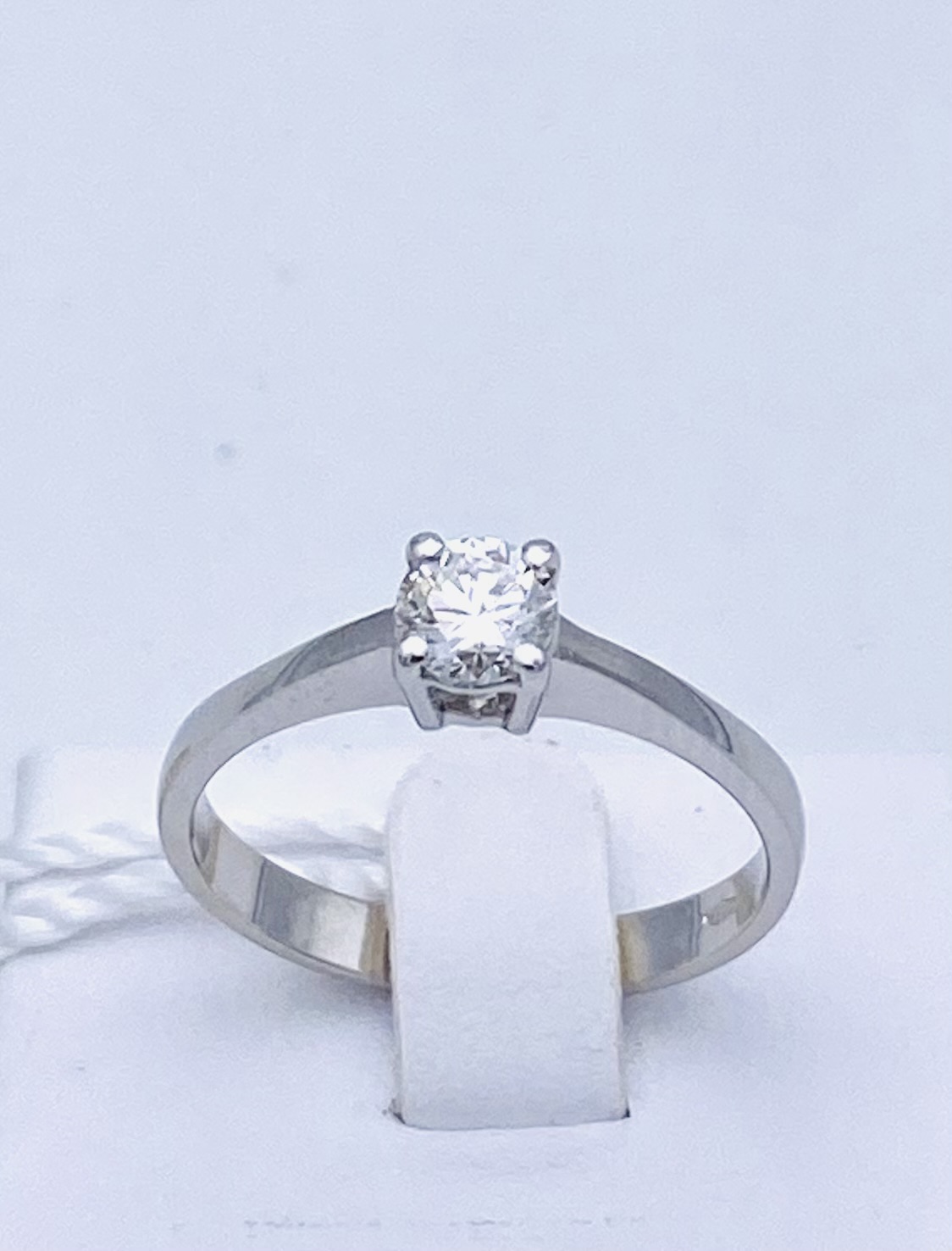 Solitaire ring DREAM diamonds in white gold 750% Art.AN2644-1
