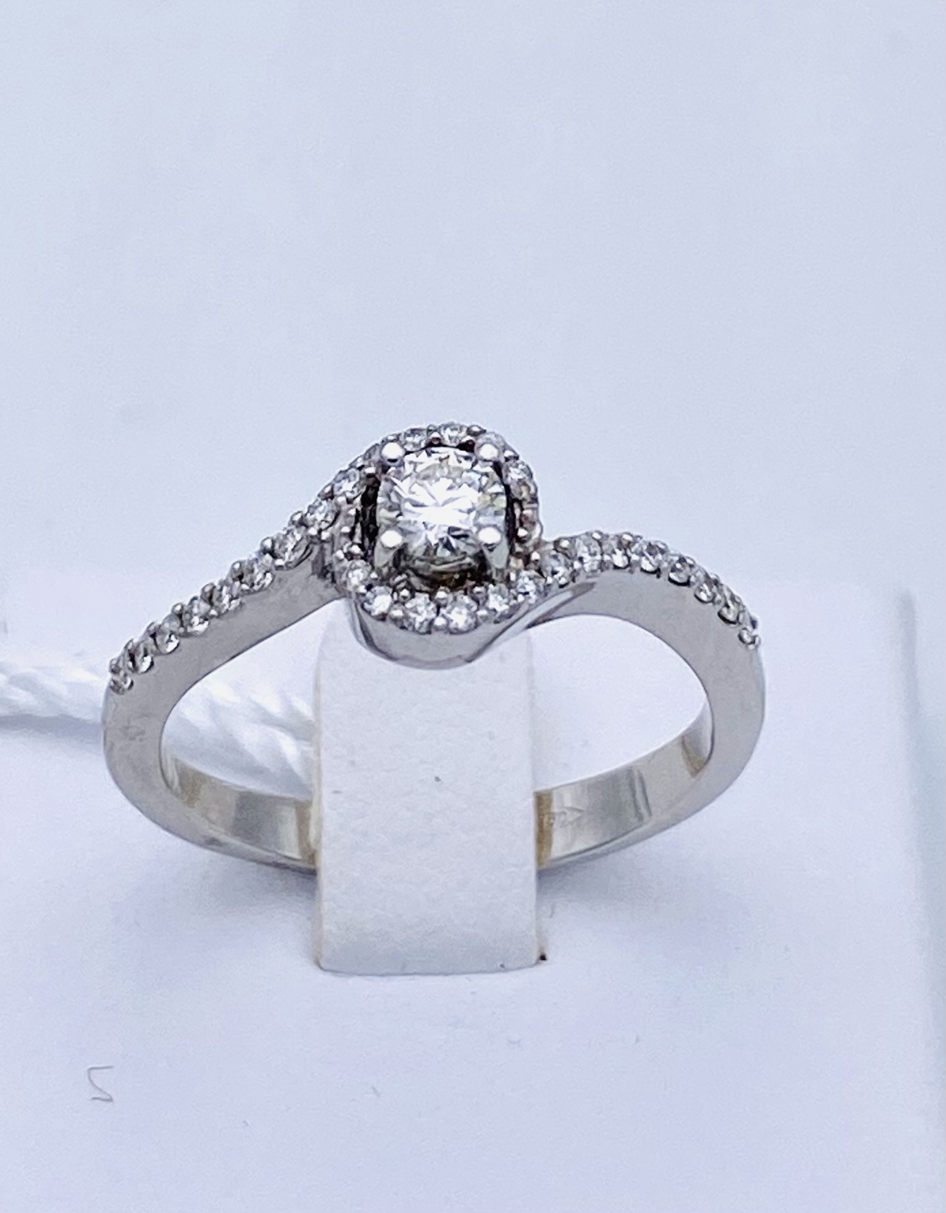 White Gold 750% VORTEX Diamond Solitaire Ring Art.AN1376
