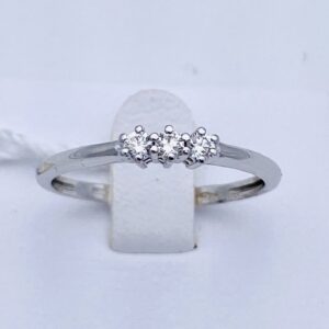 Anello trilogy di diamanti oro bianco 750 % art.AN1567