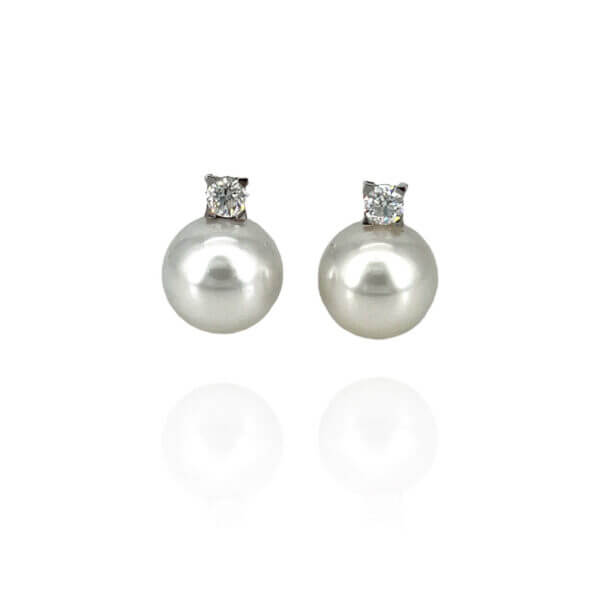 Japanese Pearl Earrings White Gold 750% Art.ORP230-1