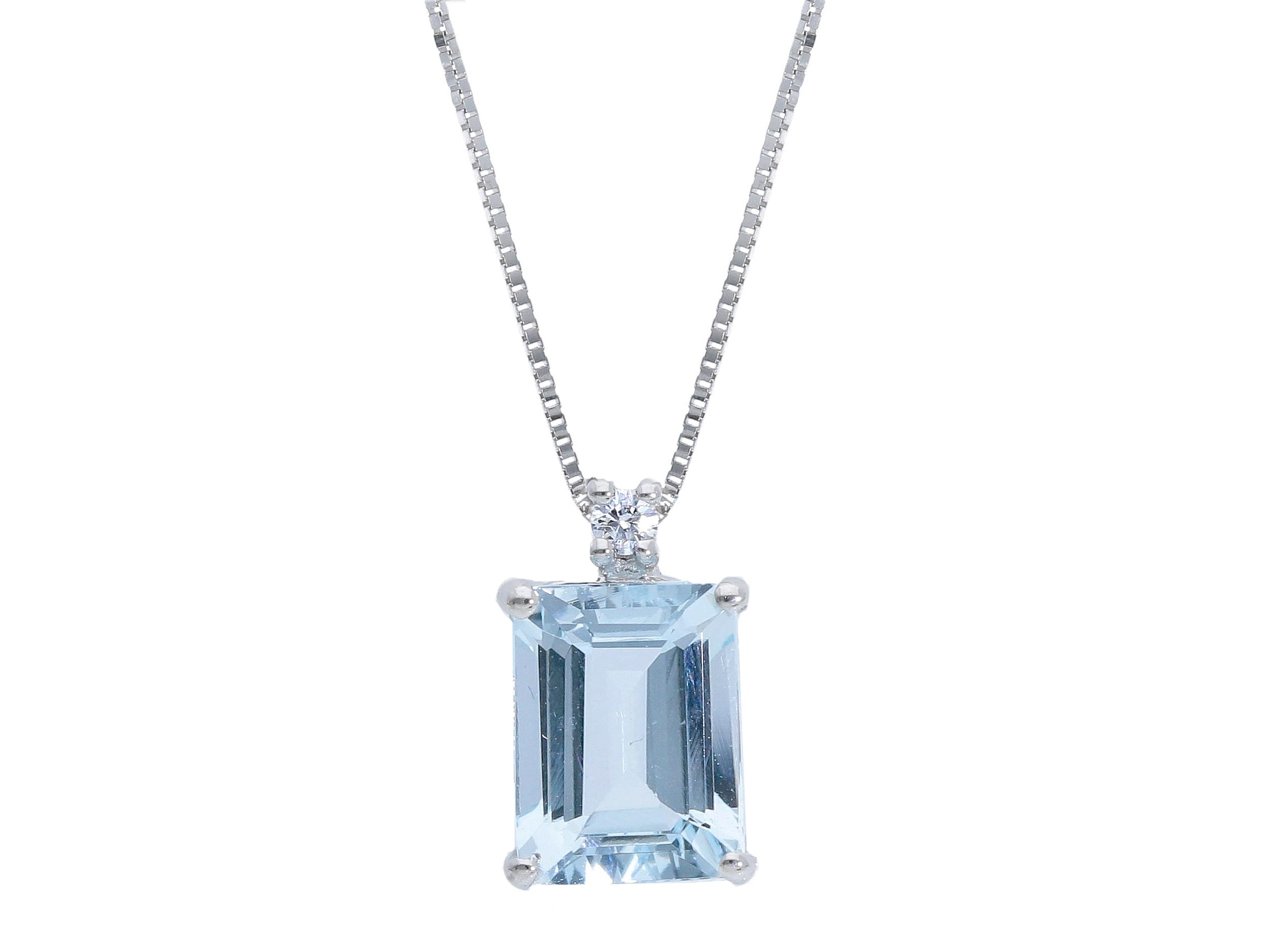 Aquamarine and diamond pendant Art. 103481