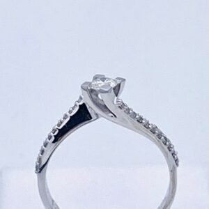 Anello solitario di diamanti ABBRACCI Art.AN2244