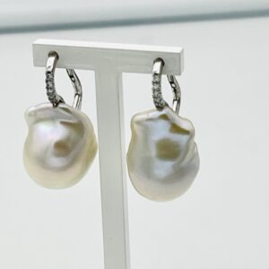 Orecchini perle scaramazze e diamanti art.ORP266-11