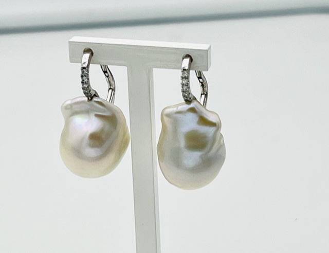 Orecchini perle scaramazze e diamanti art.ORP266-11