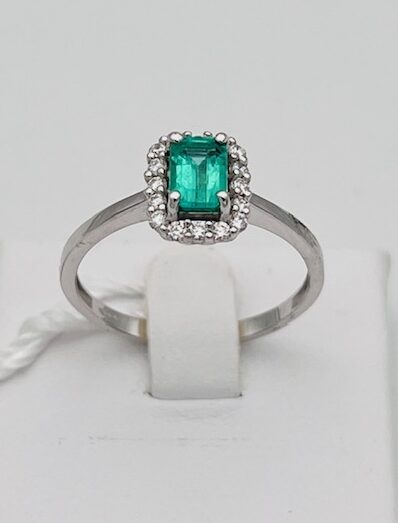 Anello  smeraldo  diamanti  oro bianco 750% art.AN2590