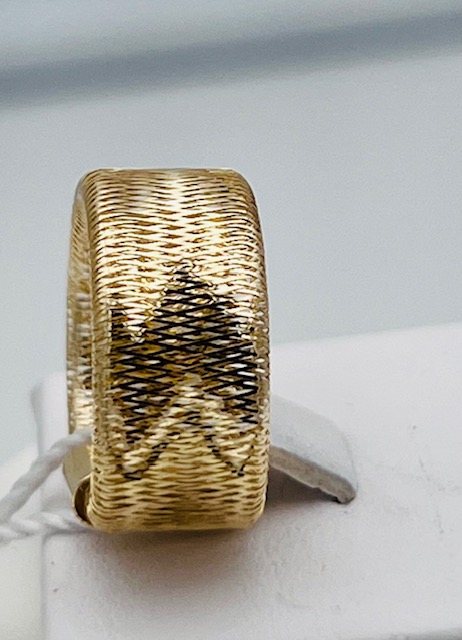 Anello morbido in filo d’oro giallo 750% Art.AMF01