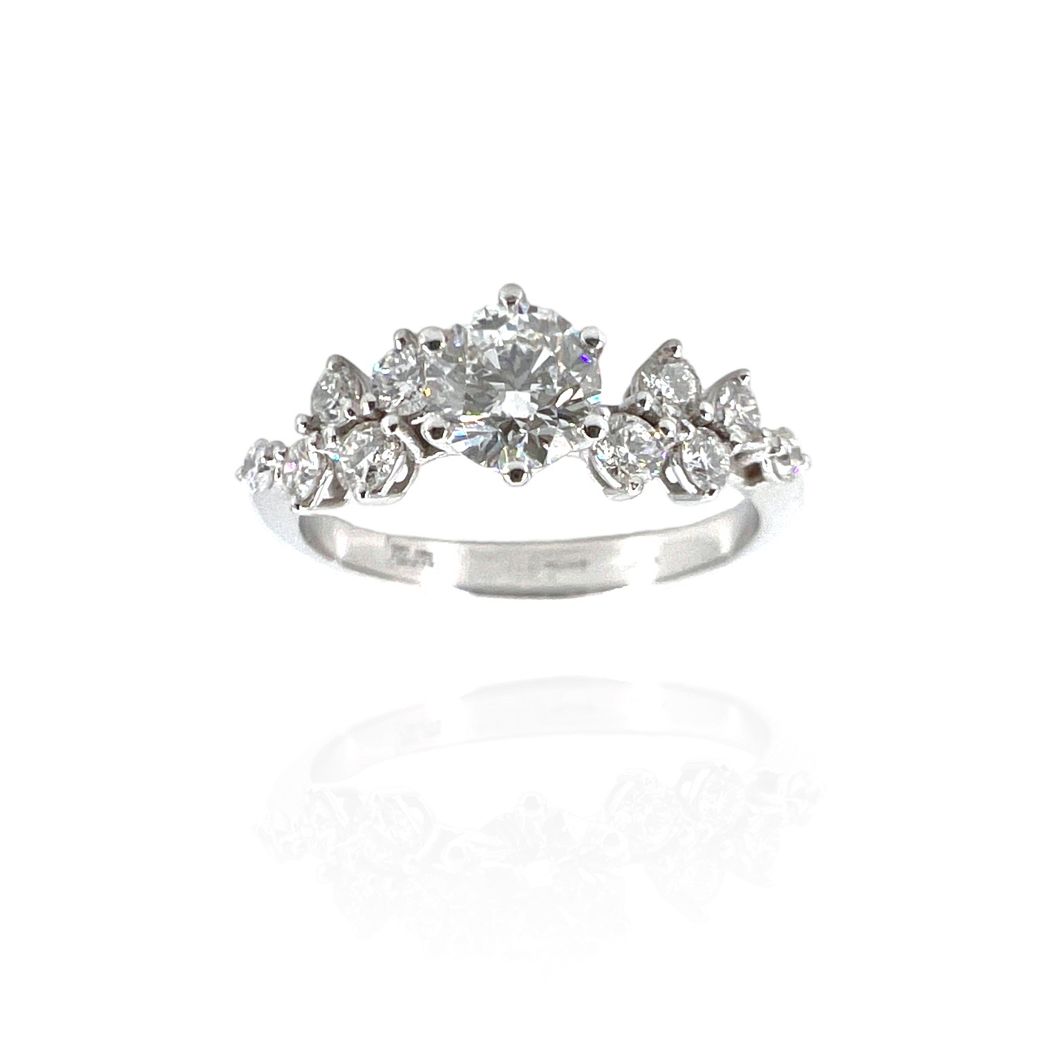 Anello solitario oro bianco diamanti GIA America Art.SN01