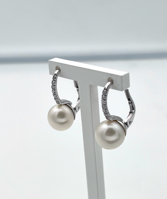 Pearl earrings white gold 750% diamonds art.ORPR1