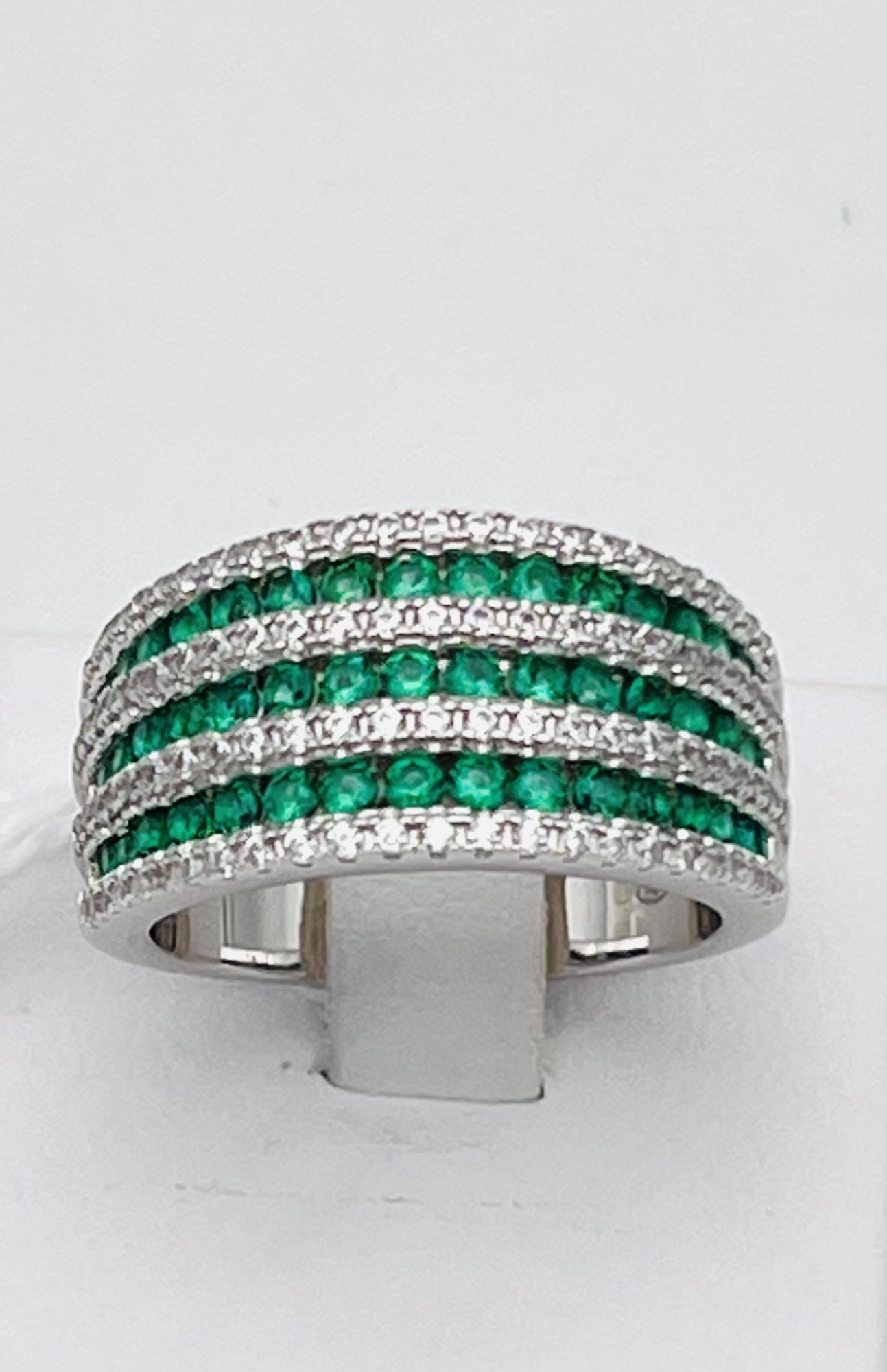 925% silver wide band ring and white and green crystals Art.592000