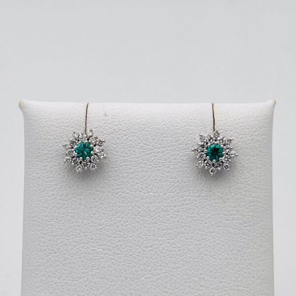 Earrings with emerald diamonds and gold 750% Art. OR1399