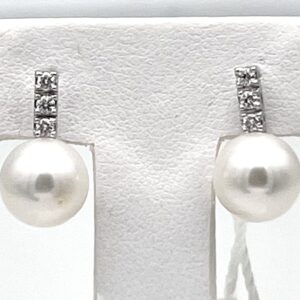 Orecchini perla oro bianco 750% Art.ORP250