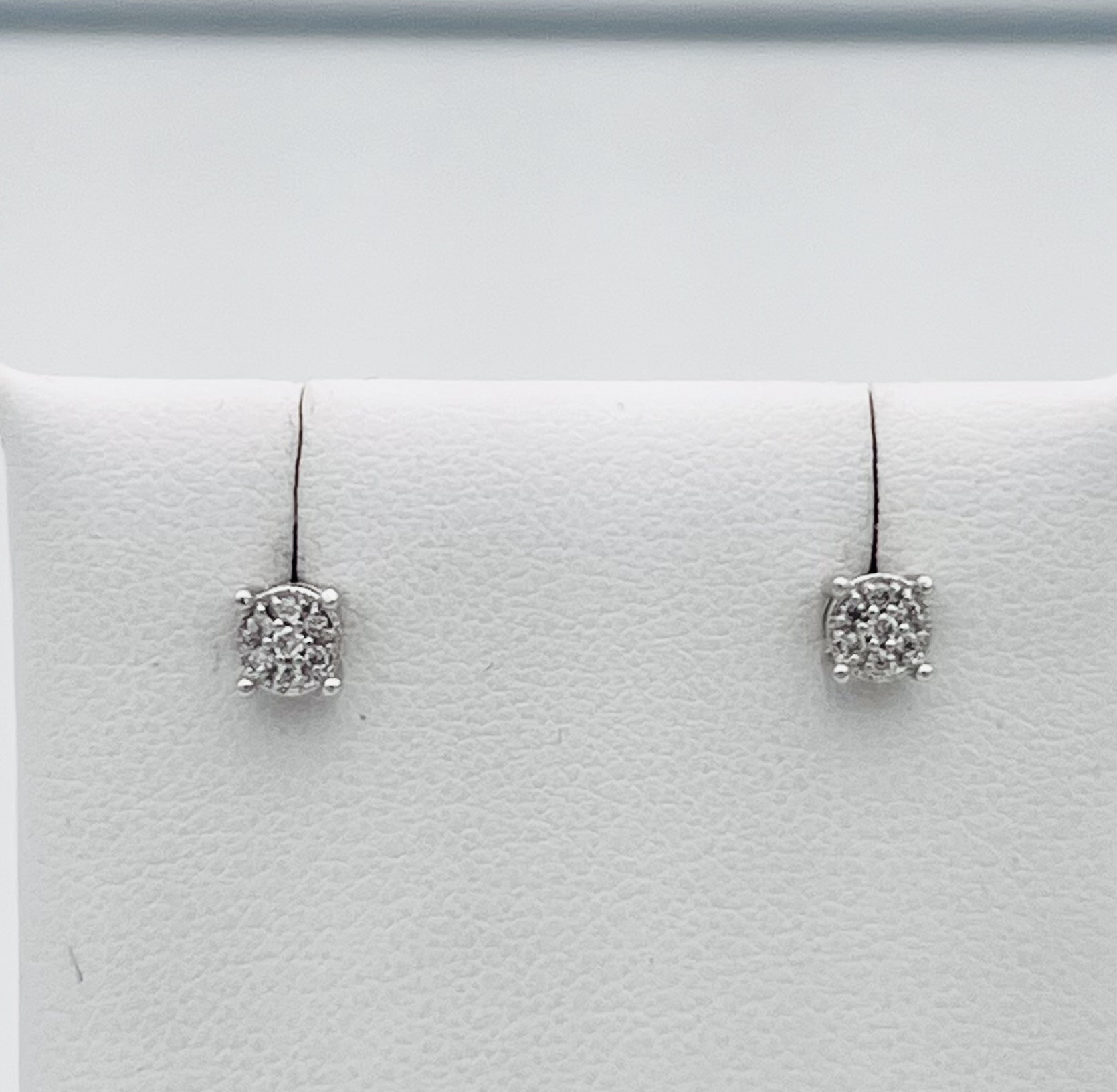 NARCISO Diamond Spotlight Earrings Art . OR502-11