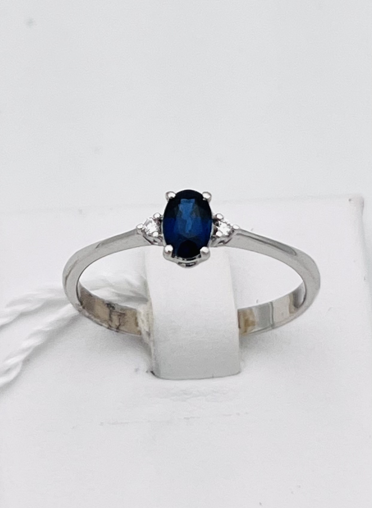 anello-zaffiro-diamanti-cipolla-dal-1950-gioiellieri-palermo