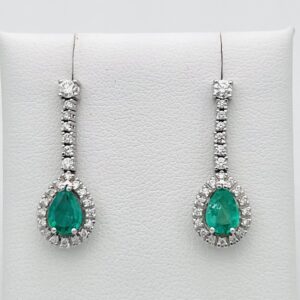 Gold emerald earrings 750% and diamonds Art. OR717