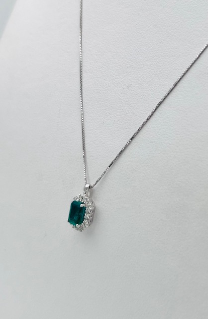 Pendente con diamanti e smeraldo BELLE EPOQUE  Art. CD831