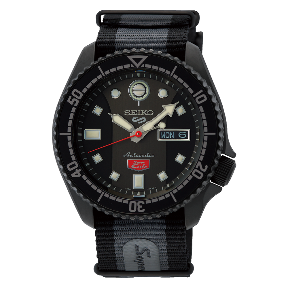Seiko Prospex Automatic Diver's 200M watch art. SRPJ75K1