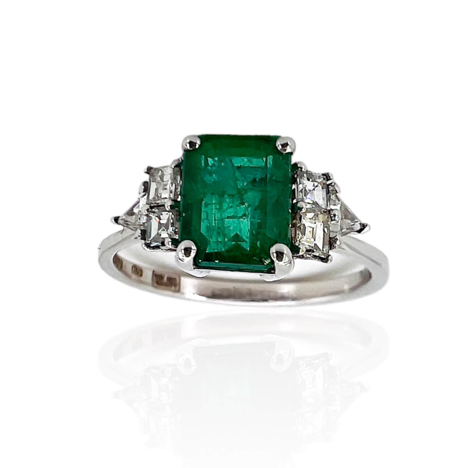 Emerald diamond ring GEMME Art. ANSME59