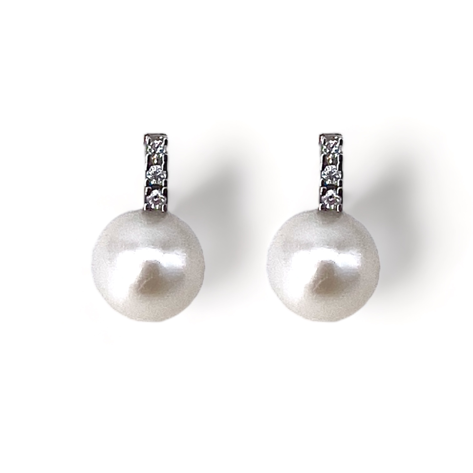 White Gold Pearl Earrings and Diamonds Art. ORP272-3