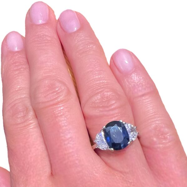 Anello Zaffiro oro e diamanti GEMME art. AN3055