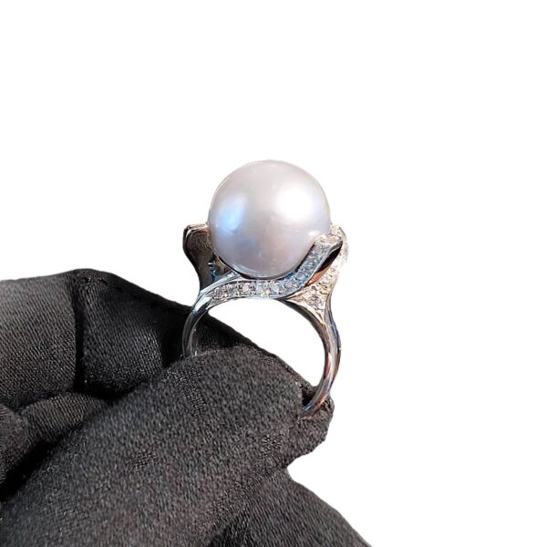 Anello perla australia  diametro e diamanti art. A84