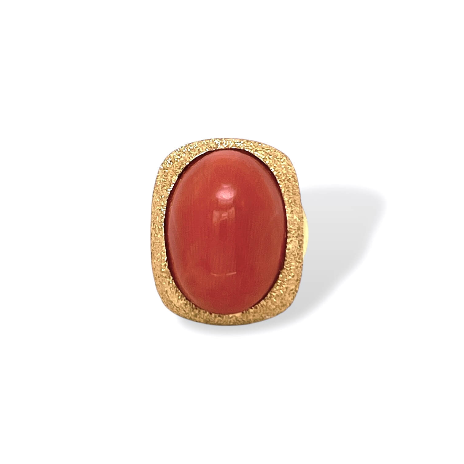 Anello corallo mediterraneo oro 18KT art. ANCORAL26