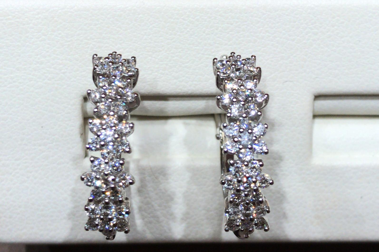 orecchini-diamanti-oro-bianco-750
