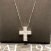 white gold cross pendant 750% diamonds 0.30 ct color/purity FVVS1