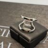 Anello iniziali lettera E argento