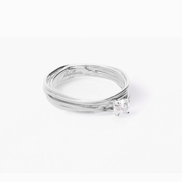 Filodellavita Solitario 7 fili in Oro Bianco 9kt con Diamante Colorless da 0,23ct VS2 E