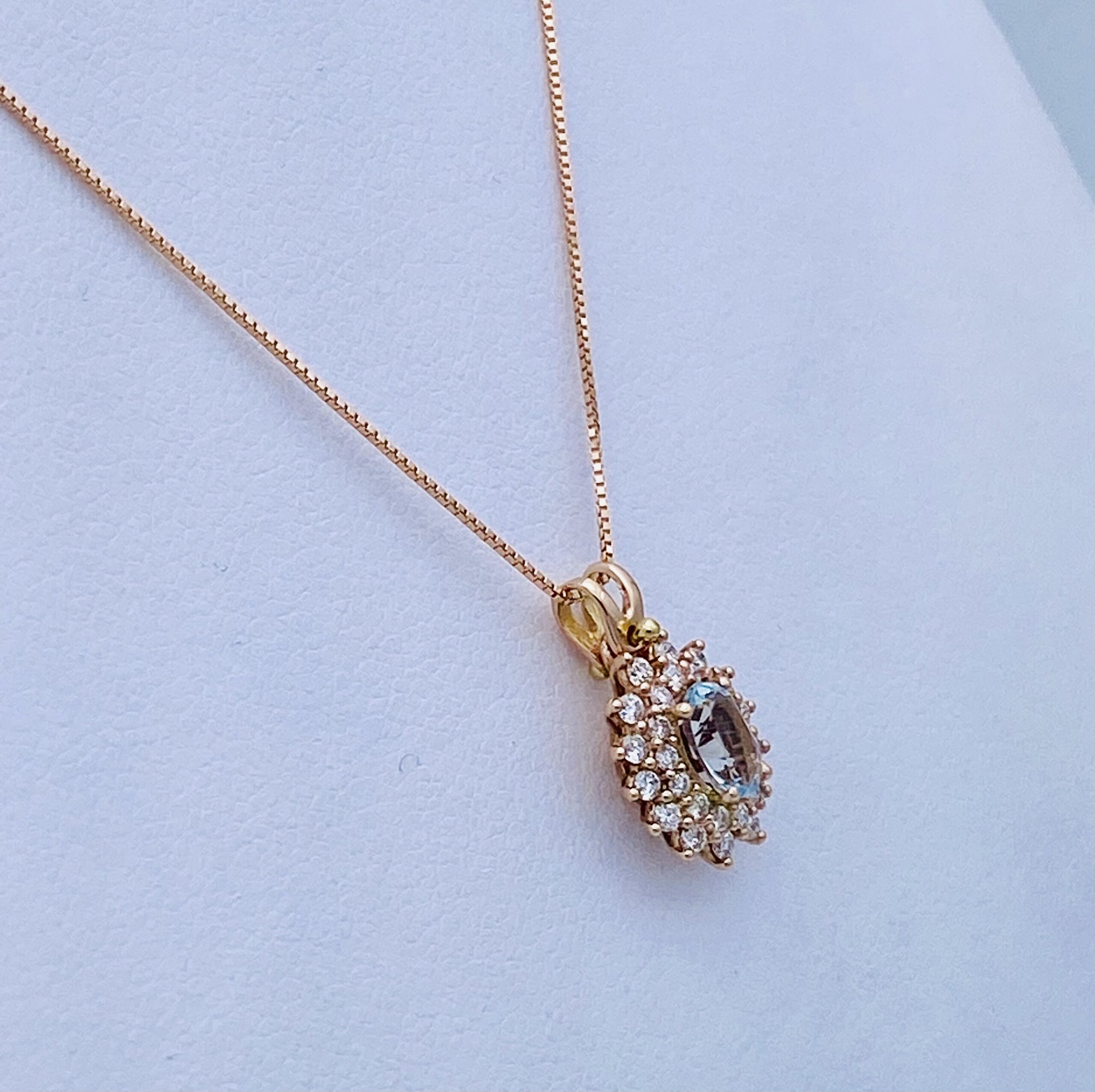 Girocollo  con acquamarina e diamanti in oro rosa  Art. CD859