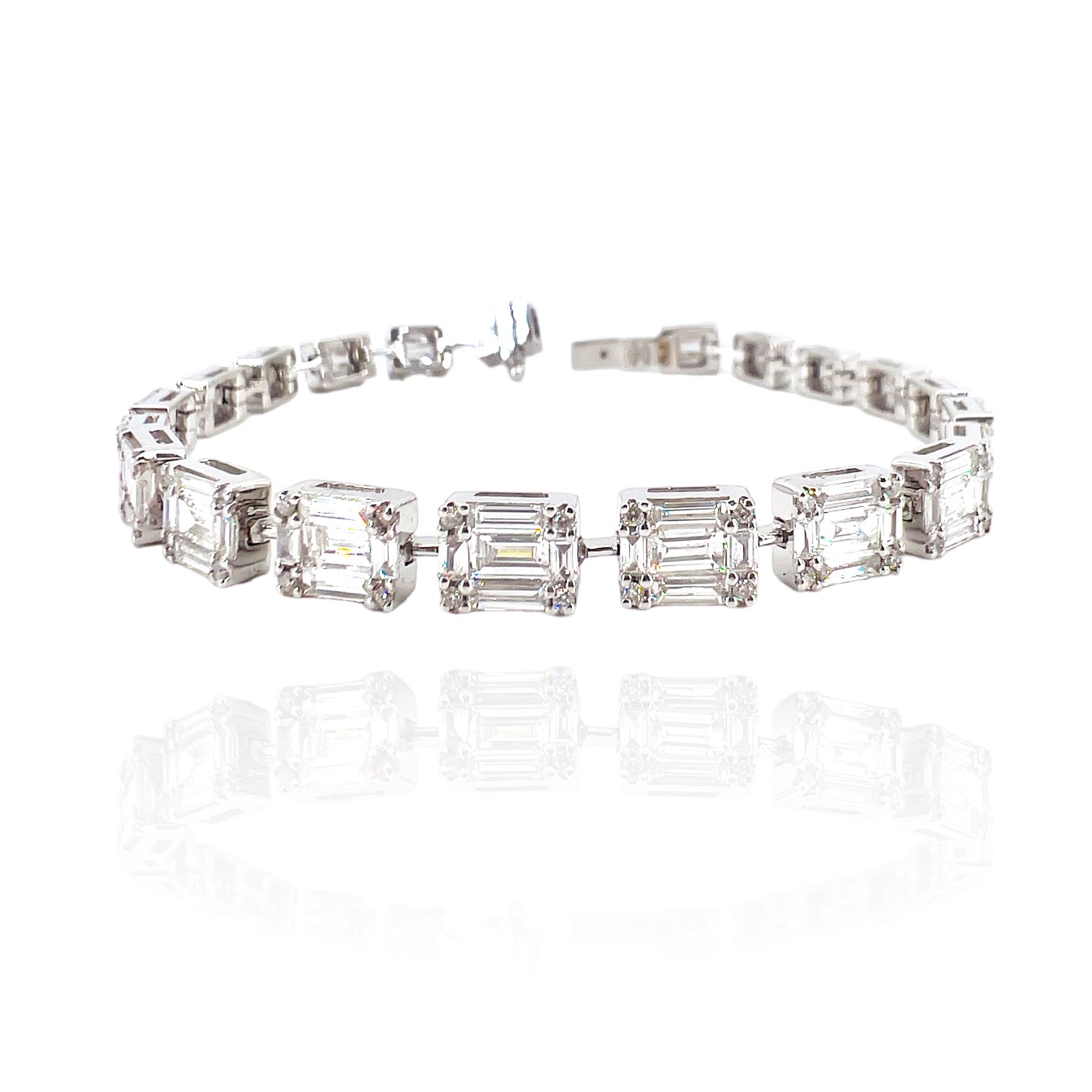 Bracelet Tennis gold and diamonds art. 93556
