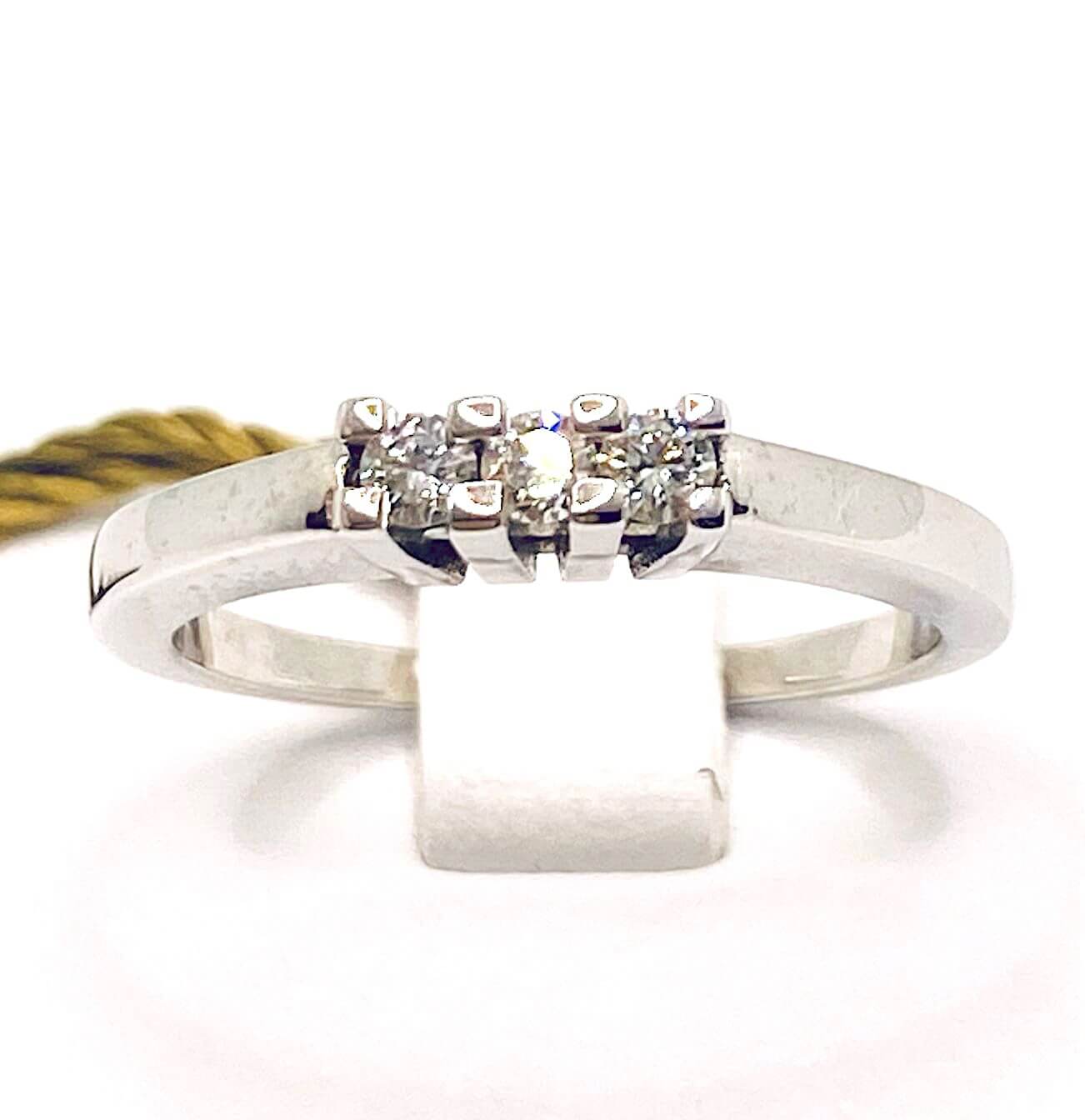 Anello trilogy con diamanti DESIDERIO art.AN1477