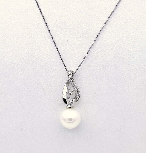 Round neck pendant pearl white gold 750%Art.CDP54