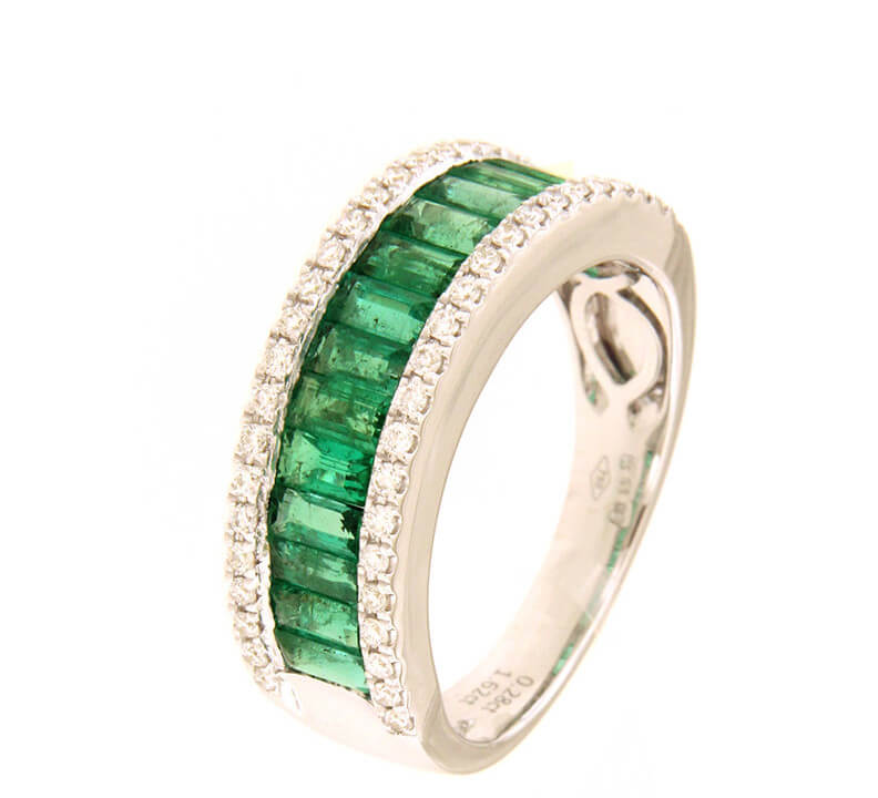 Anello smeraldo diamanti e oro Art. 133345
