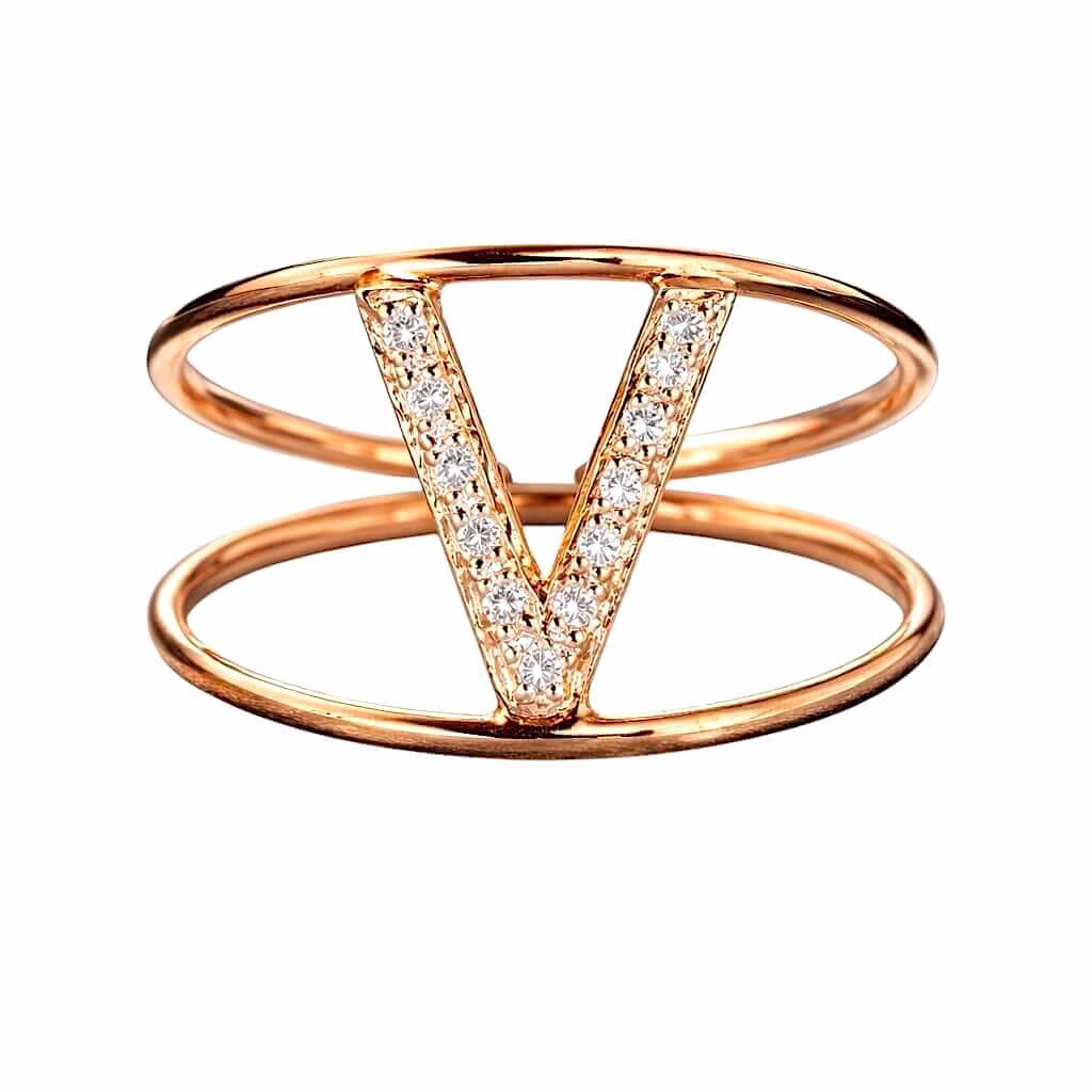 Initial ring in rose gold art.AN-V R