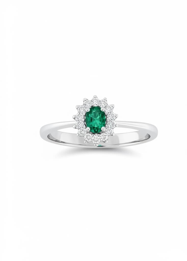 Emerald ring 750% gold and BON TON diamonds Art. AN2467