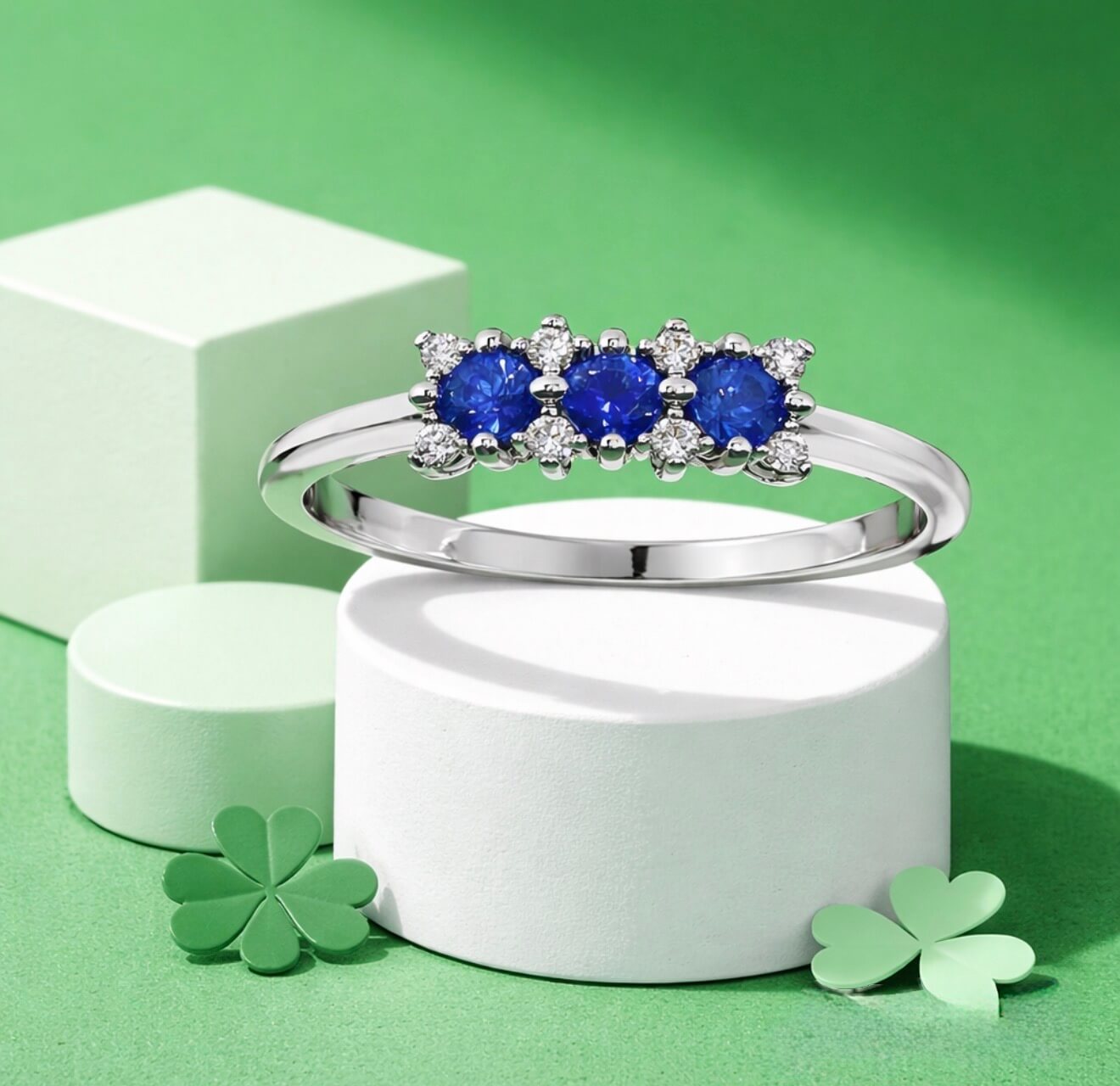 Anello trilogy con zaffiri e diamanti  BELLE EPOQUE Art. AN928