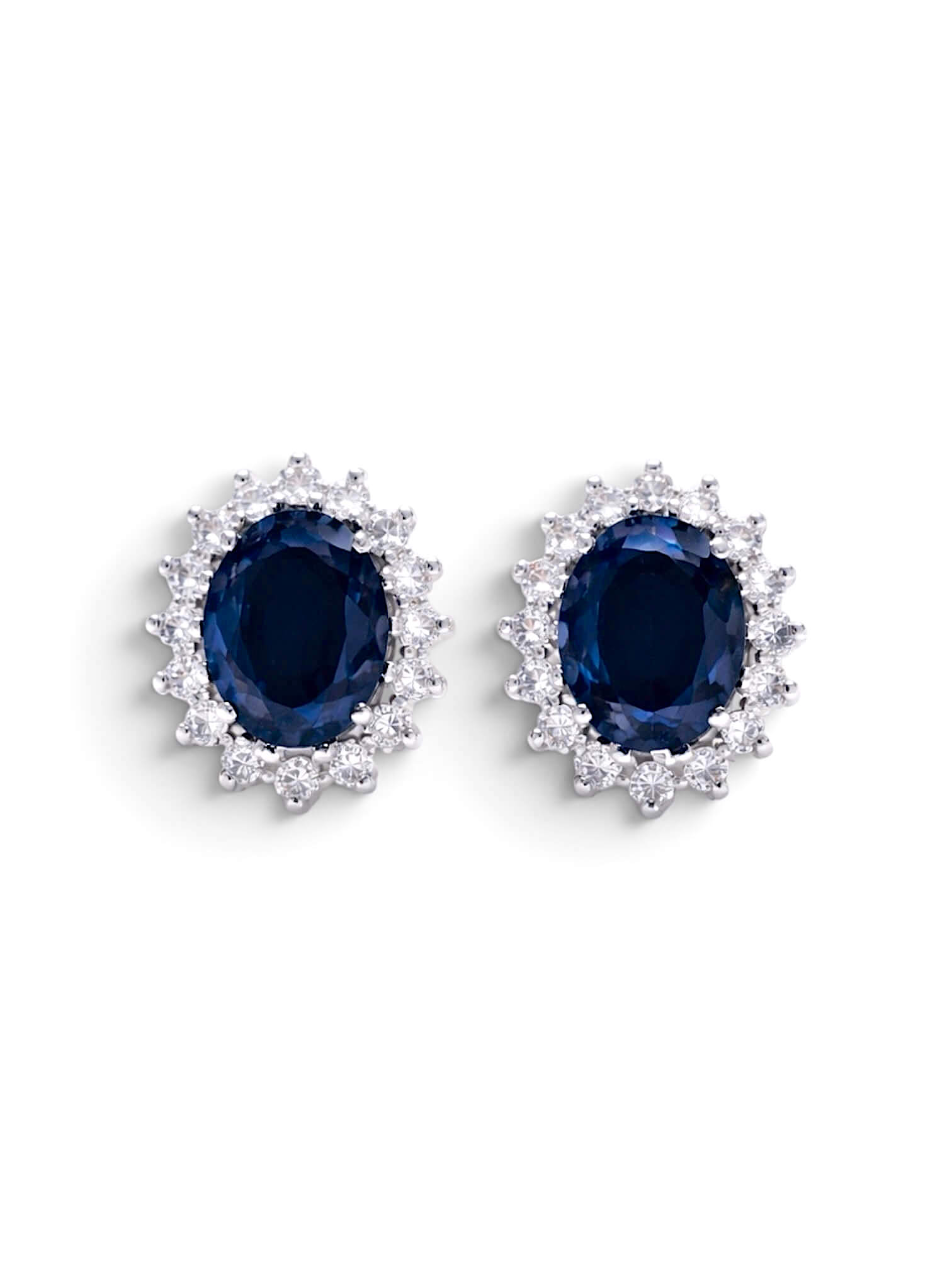 ORECCHINI-ZAFFIRI-BLU-DIAMATI-ORO-CIPOLLA-GIOIELLI-1