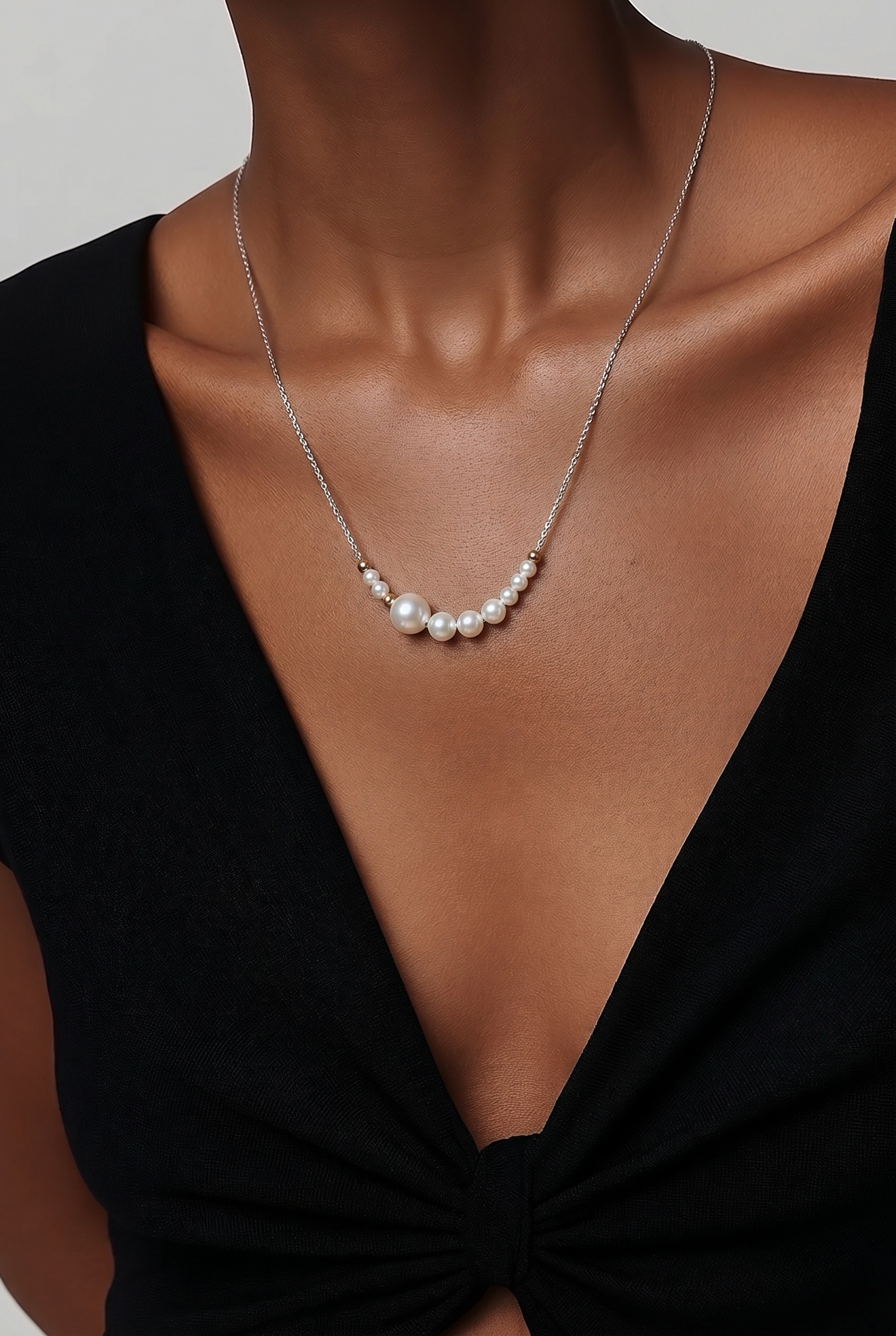 Girocollo pendente perla oro e diamanti Art. GIRPERLA1 Girocollo pendente perla oro e diamanti Art. GIRPERLA1