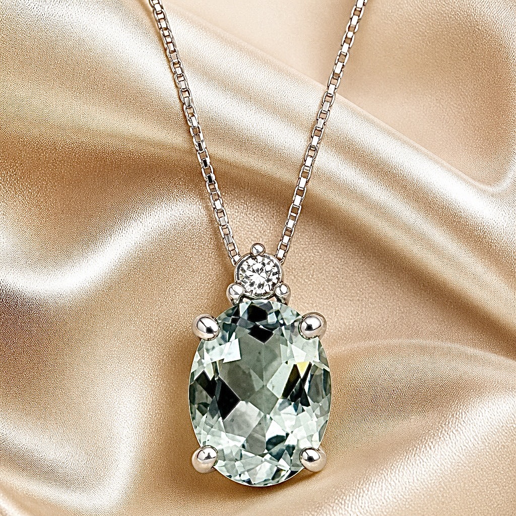 Girocollo con acquamarina e diamanti GEMME Art. Cl2917 Girocollo con acquamarina e diamanti GEMME Art. Cl2917